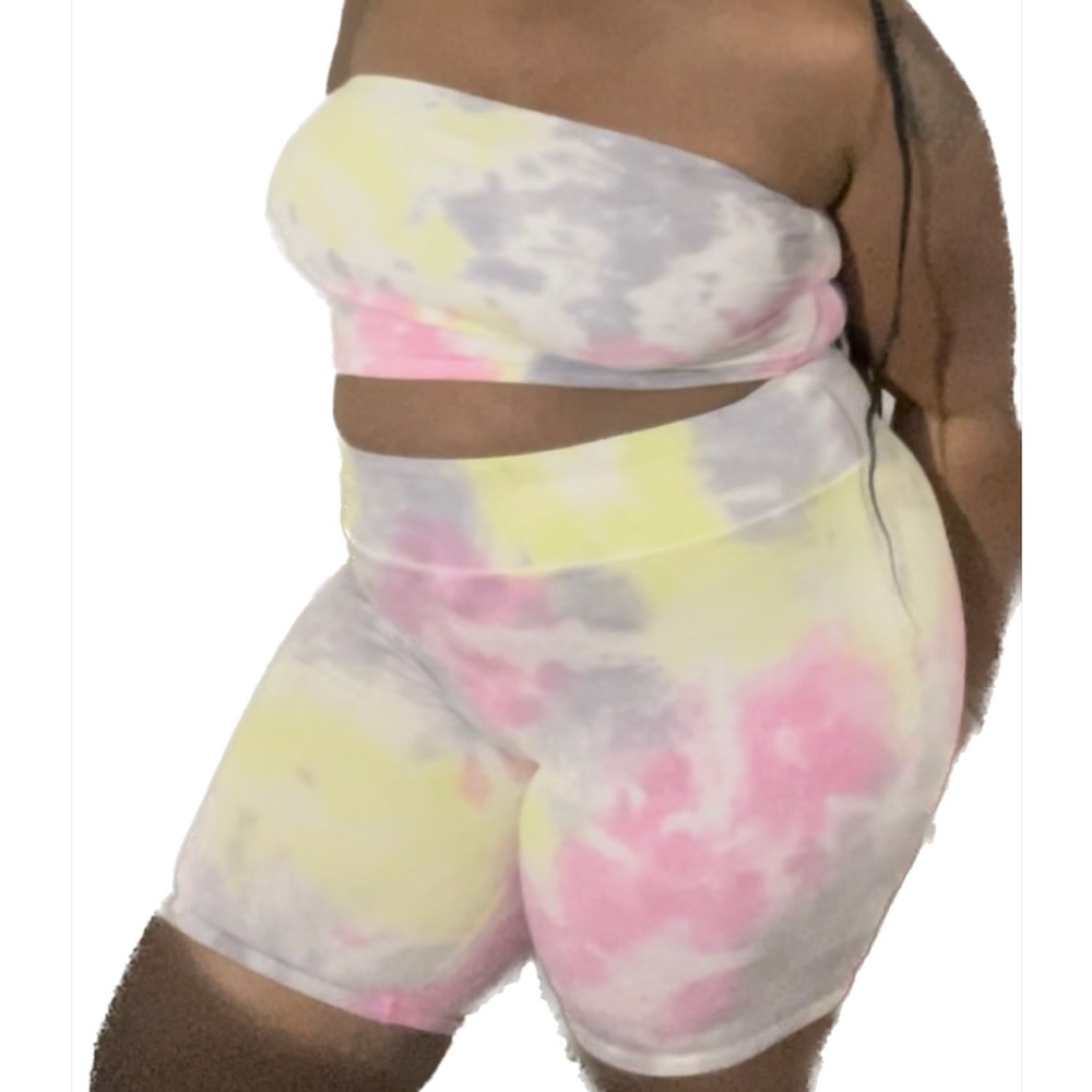 2 🩶🩷💛piece tie dye short set 🩶🩷💛